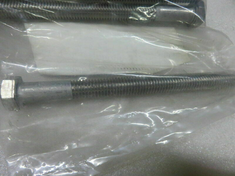 Q15B Genuine Evinrude Johnson OMC 321577 Transom Bolt OEM New Factory Boat Part