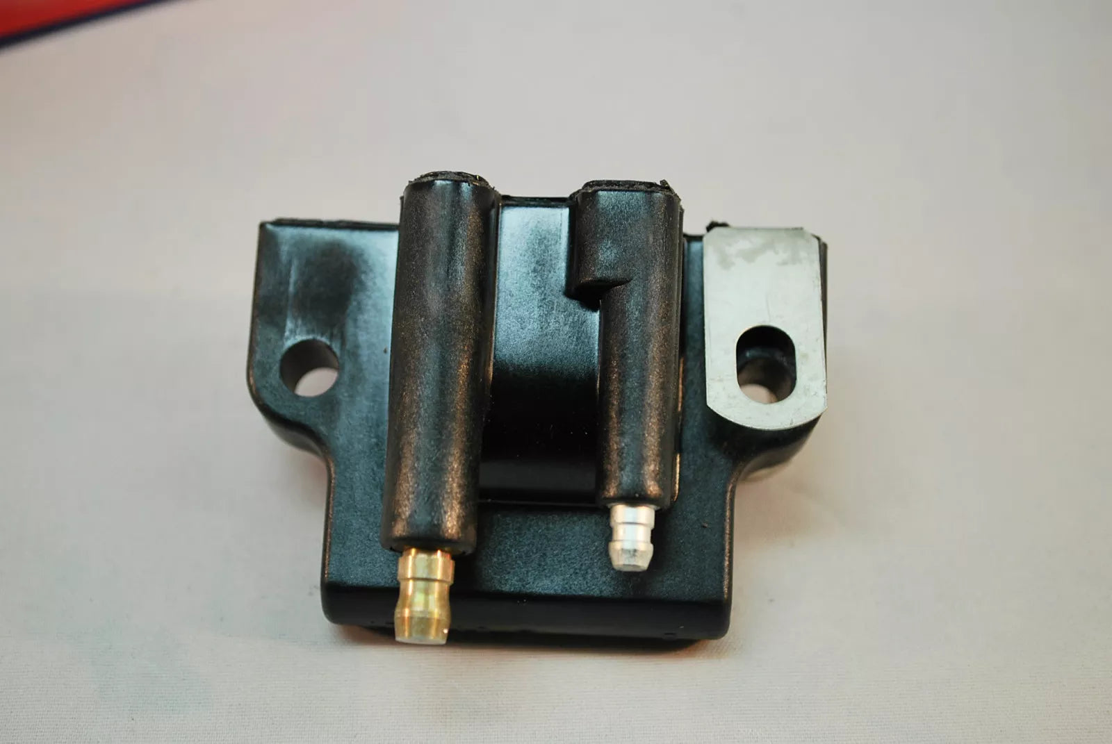 Johnson Evinrude OEM Outboard Coil 582508 - BRP/OMC New Factory Part